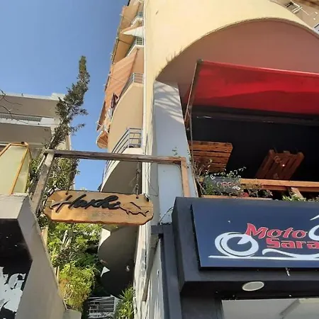 Central Beach Apartments Sarandë